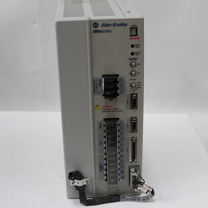 Allen Bradley Ultra3000i AC сервопривод 2098-DSD-HV050X-DN