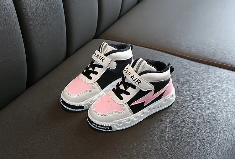 Children's Fashion Plus Cotton Sneakers Girls Leather Face Bang Shoes Winter New Non-slip Comfortable Children's Shoes