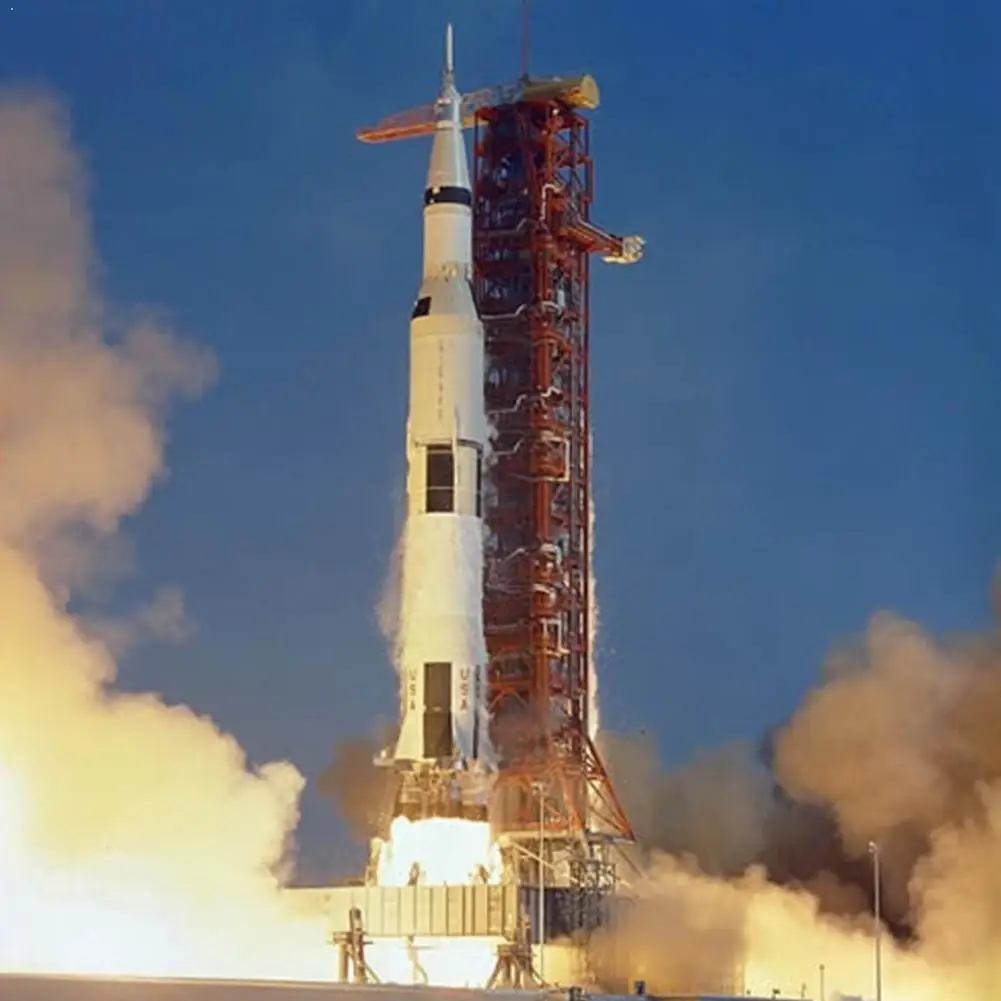 

Paper Model 1:300 Saturn 5 Carrier Rocket And Launch Pad Handmade Diy J6G0