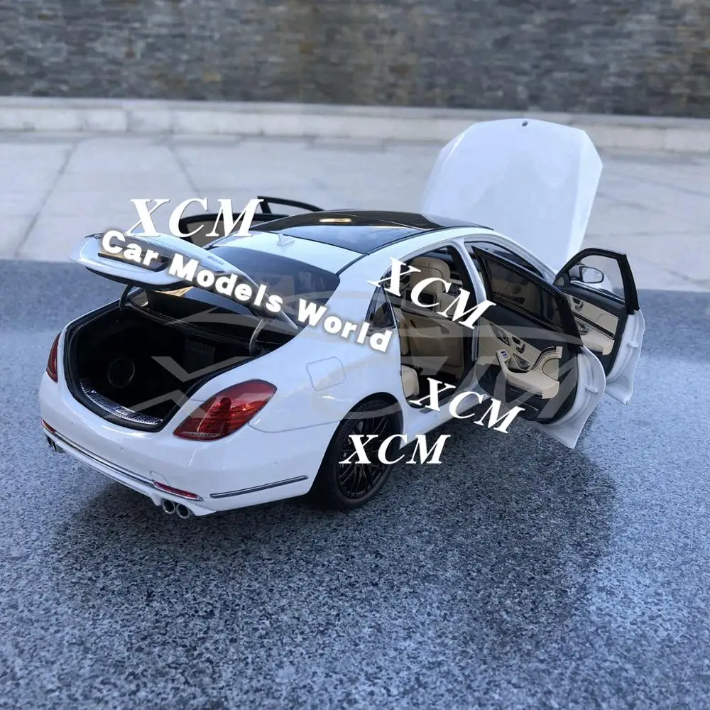 Литая модель автомобиля почти для настоящего 900 S Class 1:18 (белый) + маленький