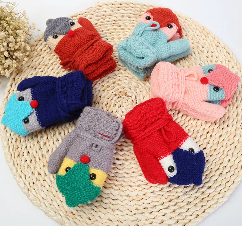 

Autumn And Winter CHILDREN'S Gloves Men And Women Children Cartoon Cute Little Penguin Mittens Bag Refers to Lanyard plus Velvet