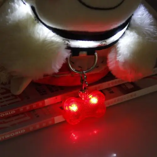 Красный Pet Воротник Подвеска светодиодный свет форма кость Собаки ID бирка пэт безопасности Воротник Подвеска для прогулок на открытом воздухе Анти-потери - Цвет: Красный