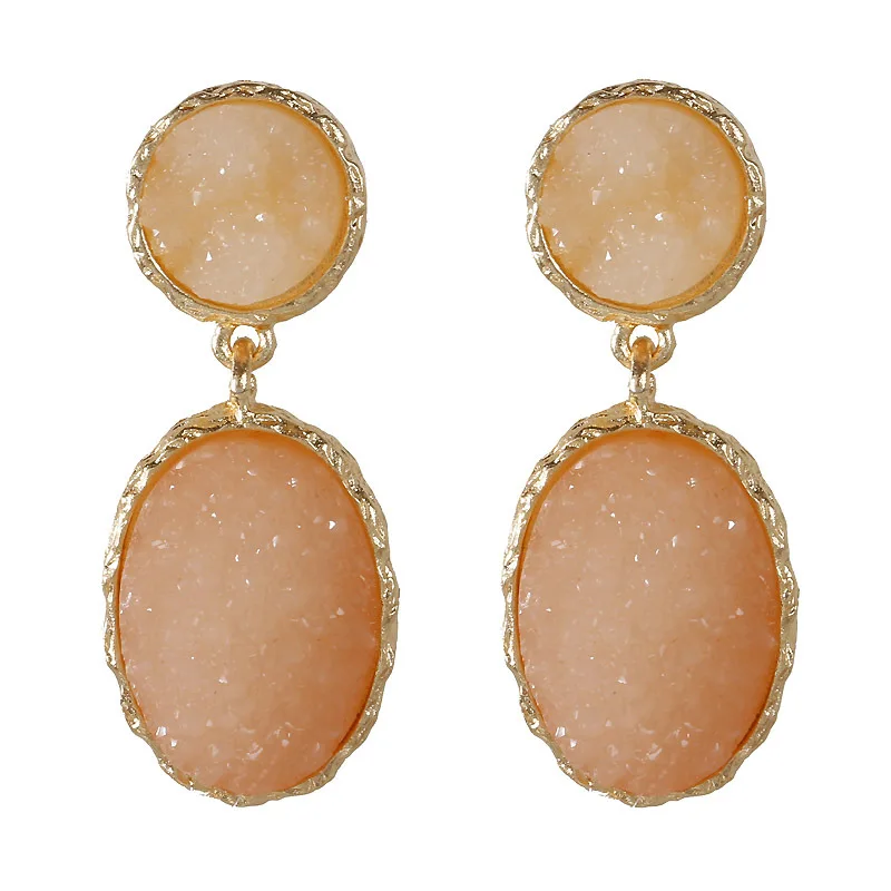 12779380248_1626211359