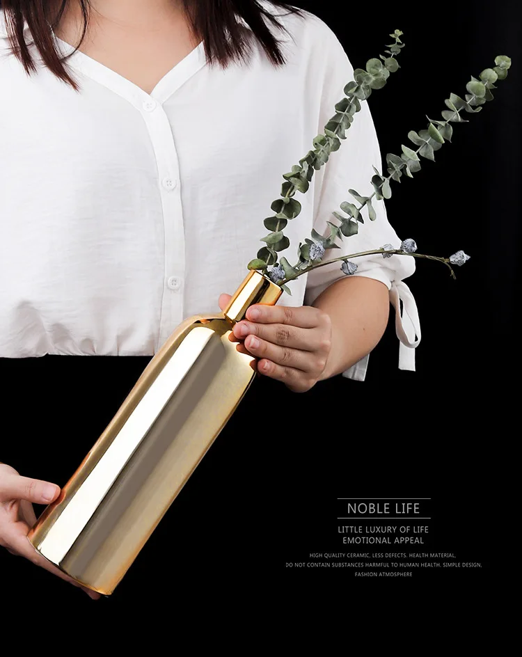 9342341738_1667763914