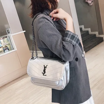 

Small ck stray bag female bag 2020 new Korean version of the single shoulder messenger bag poor bag diamond chain handbag
