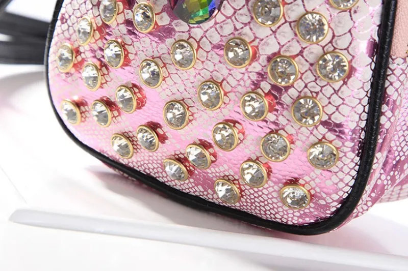 Известный бренд бриллиантовый Стразы небольшой рюкзак женский разноцветные Дизайнерские летние розовые мини рюкзаки на молнии из искусственной кожи рюкзак