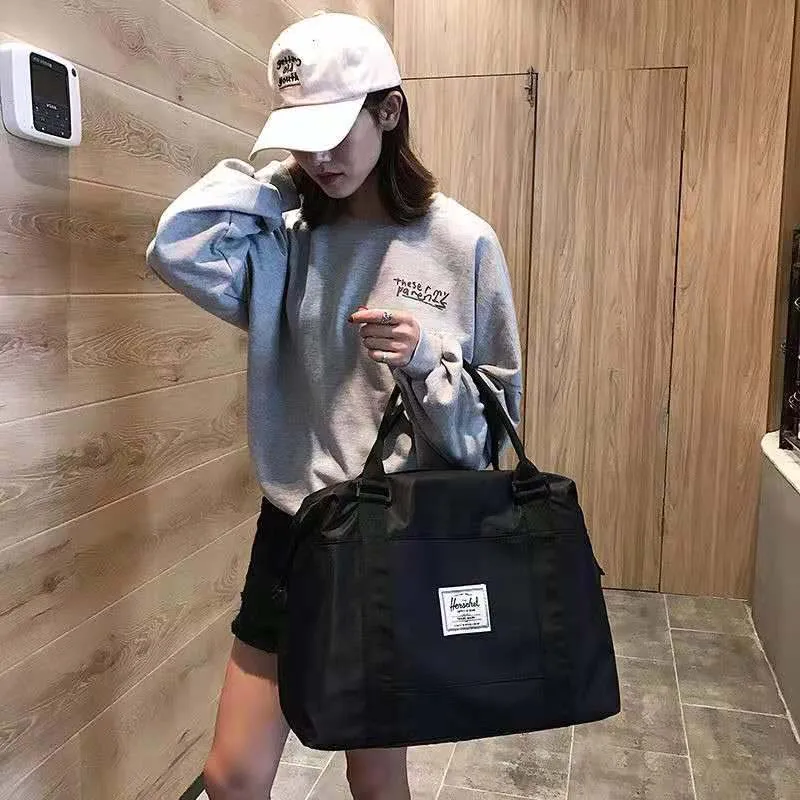 black Сумка для фитнеса для спортзала для мужчин Sac De Sport Femme сухие Влажные Сумки Спортивная тренировочная сумка для мужчин для большой Спортивная дорожная сумка женская уличная сумка - Цвет: black