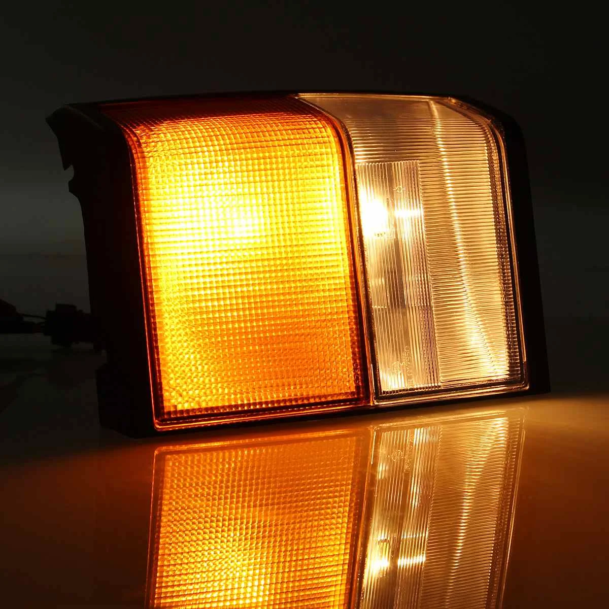 Luz de curva lateral delantera para coche Land Rover, lámpara indicadora de señal de giro izquierda/derecha, con enchufe cuadrado para modelo Range Rover 1971-1986 ► Foto 2/6