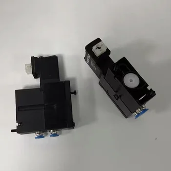 

Heidelberg solenoid valve M2.184.1121 printing machine parts solenoid valve