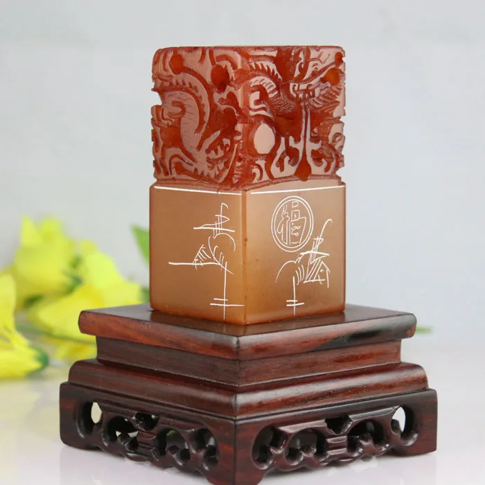 4 * 4 * 8cm Shoushan stone five dragons hollow seal custom seal cutting calligraphy painting hand carved stone name seal