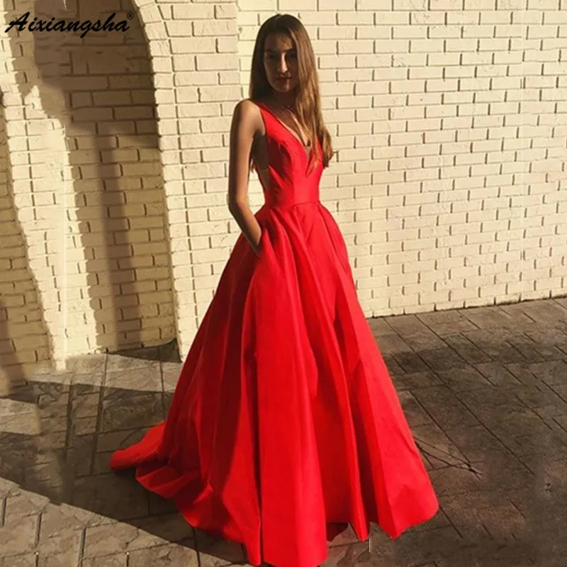 Сексуальное платье с открытой спиной и v-образным вырезом, а-силуэт, атласное красное платье для выпускного вечера с карманами vestido de fiesta, длинное платье для выпускного вечера es