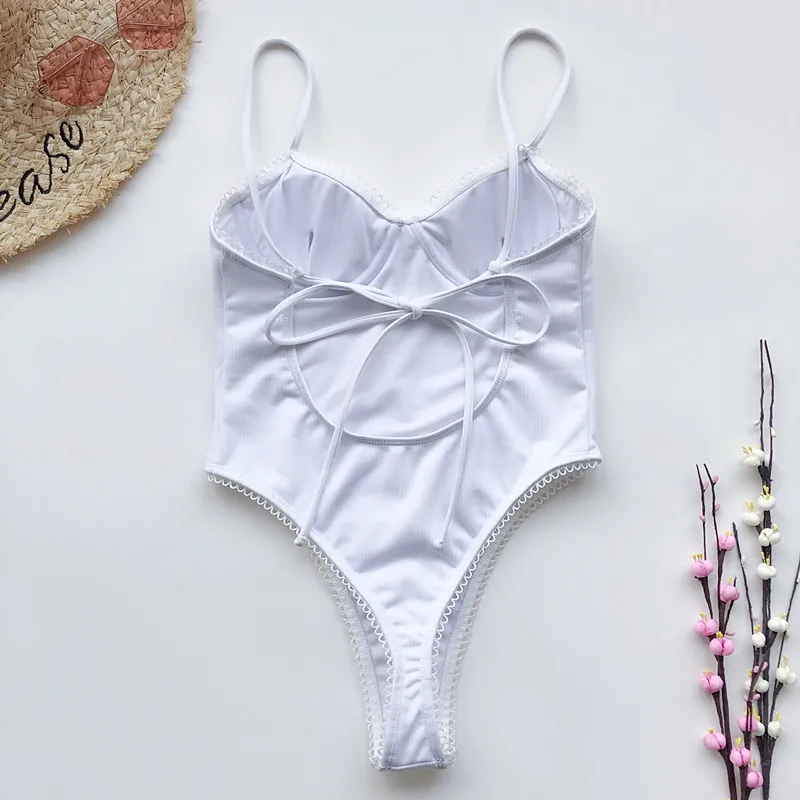 13296043940_205231275