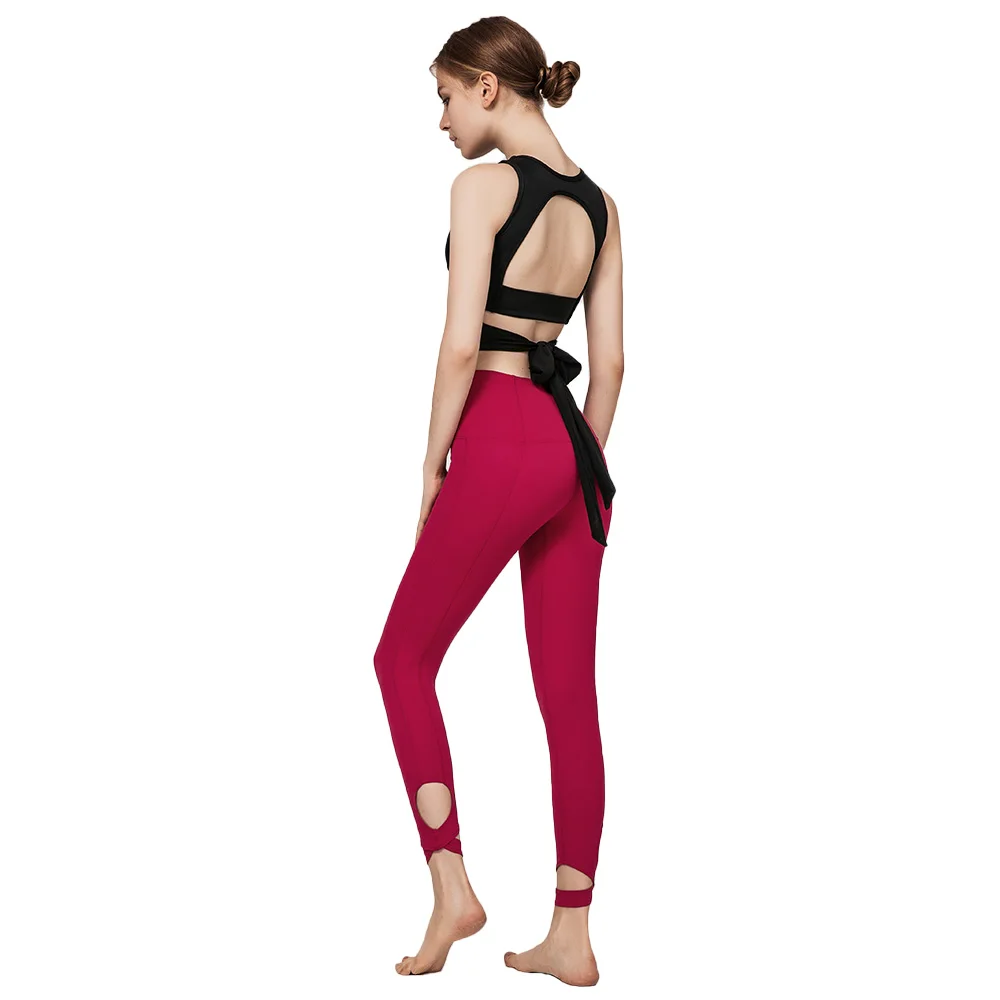 Женский спортивный костюм из 2 предметов топ с перекрестными завязками и