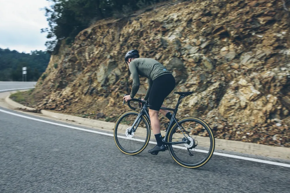Новая весенне-осенняя велосипедная футболка с длинным рукавом мужская велосипедная рубашка Maillot Ciclismo наружная дорожная велосипедная трикотажная велосипедная одежда