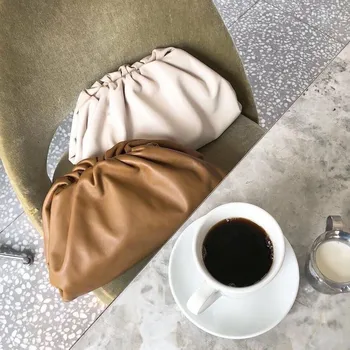 

2019 New Ladies Dumplings Package Simple Solid Color Handbag Fashion Trend Wild Personality Shoulder Messenger Bag Purse