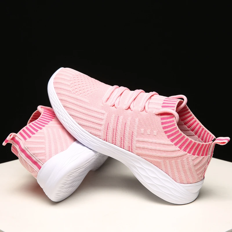 

Women Casual Shoes Fashion Breathable Walking Mesh Flat Shoes Woman Flat bottom Sneakers Women 2019 NEW Gym Shoes Sport
