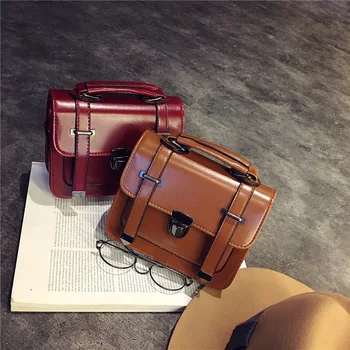 

Messenger Bag Retro Women's Bag All-match Fashion Shoulder Bag Arrow Instert Lock Stereo Type Bag Square Sling Bag