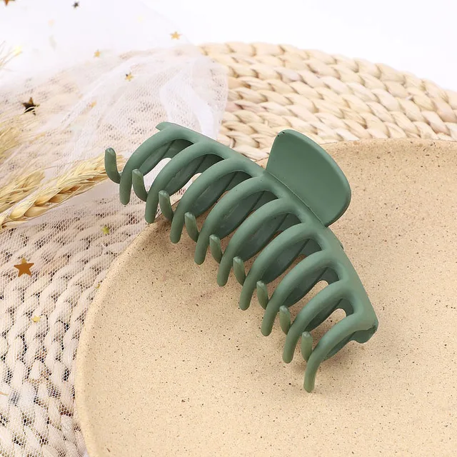 2021 Korean Solid Big Hair Claws Elegant Frosted Acrylic Hair Clips Hairpins Barrette Headwear for Women Girls Hair Accessories 10