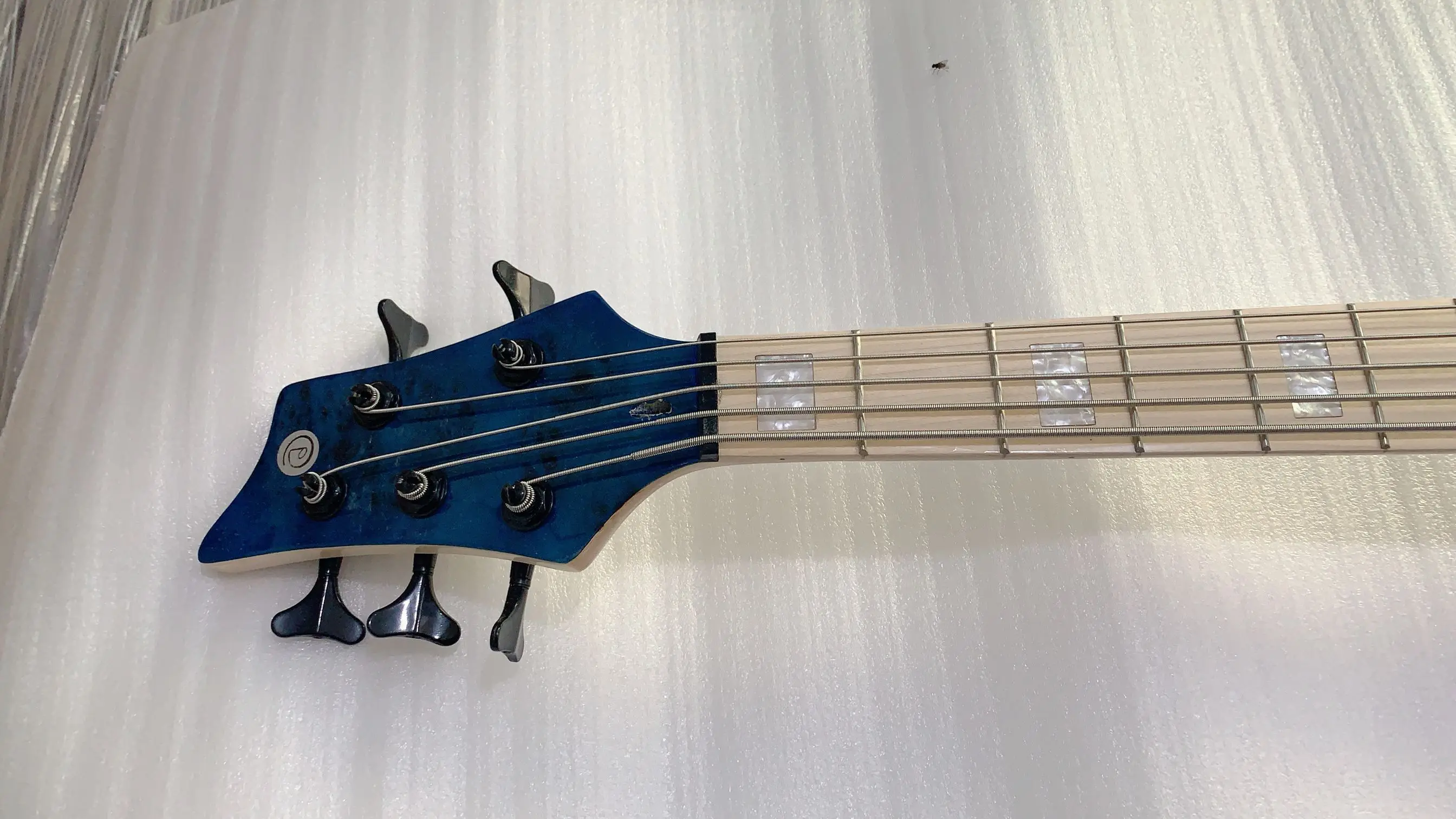 Wholesale Guitar New 5 String Bass Electric Bass Top Quality With Active Pickups In Blue 190730