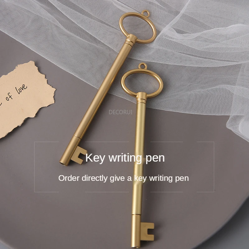 2 Pcs Wedding Favors Bride And Groom Vows Pink Oath Card Romantic Gold Key Decoration With Pen Book His & Her Photo Props
