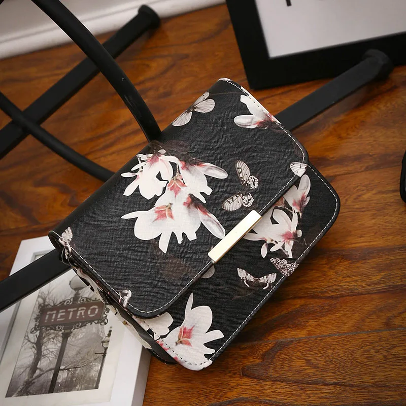

Korean-style New Style Daffodils Iron Edge Square Sling Bag Butterflies Bag Change Mobile Phone WOMEN'S Bag