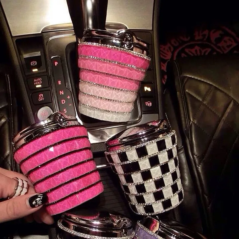 

NEW пепельница с крышкой Crystal Rhinestones Car Ashtray Portable Cup Holder Metal Led Diamond Auto Ashtrays High Class Gift