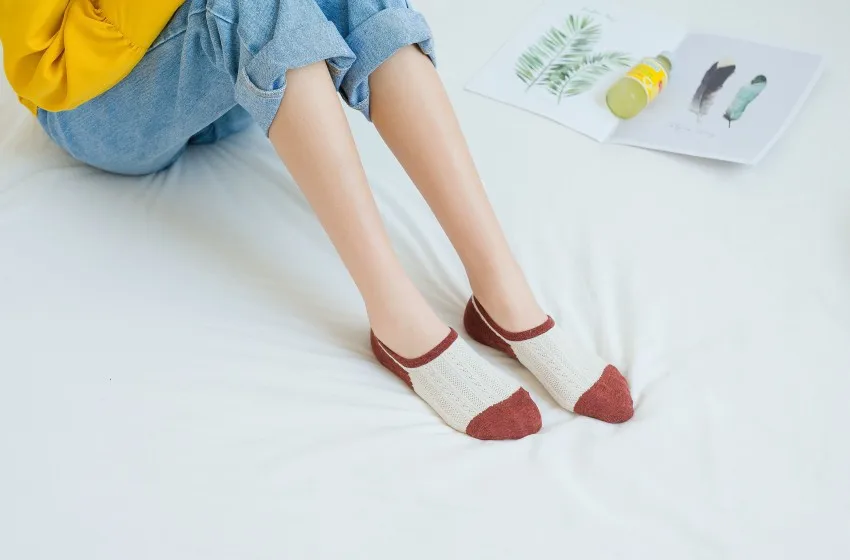 Socks Women's Summer with Cotton Thin Mesh South Korea Head with Color Separation Women's Invisible Ankle Sock Low-Cut Anti-slip