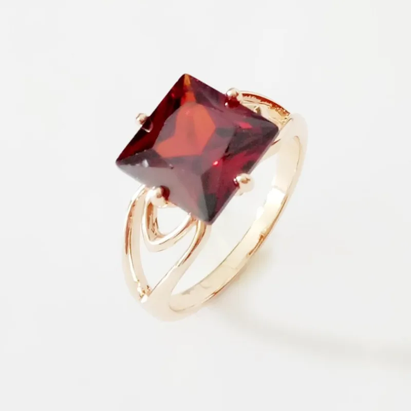 square shape ring design