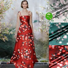 Печатный Шелковый тянущийся Атлас 118 см Ширина 19 momme/чистый шелк тутового шелка Tissus с цветком персика для Cheongsam платья Шитье