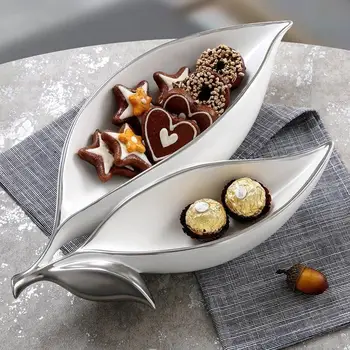 

Modern Silver White Ceramic Leaf Candy Fruit Plate Figurines Crafts Desktop Ornaments Decor Home Living Room Coffee Restaurant