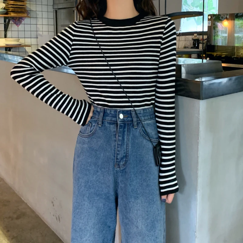 

Make firm offers new winter stripe cultivate one's morality show thin joker half a turtleneck sweater long-sleeved sweater