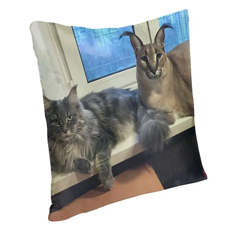 Floppa Capa de almofada fofa sofá decoração de casa engraçado gato caracal  quadrado capa de almofada impressa com zíper decoração fronha capa de  almofada de cama