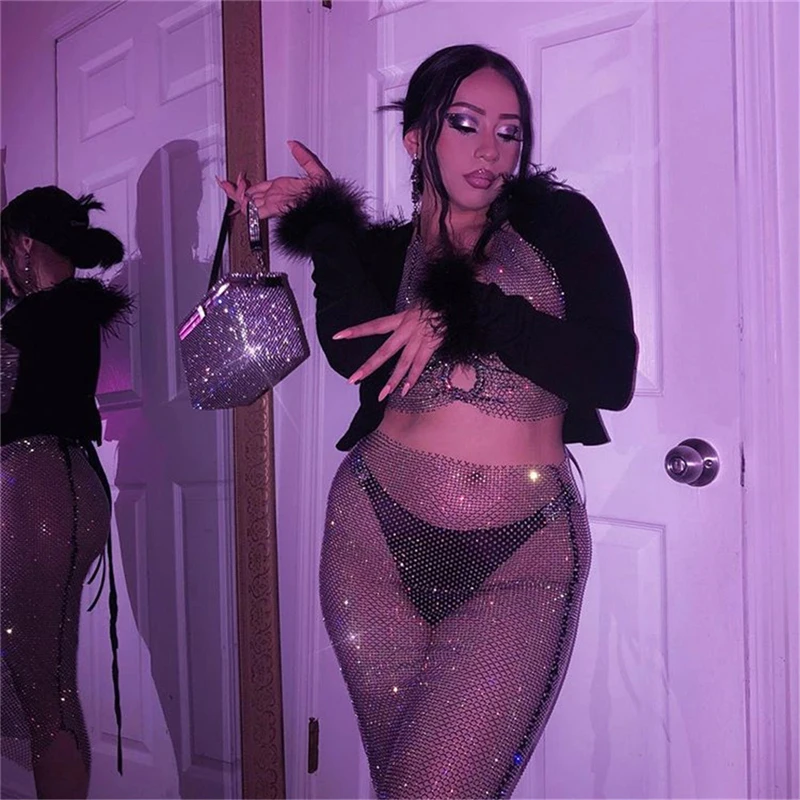 Sexy See Through Camis Halter Shiny Diamante Metal Round Ring Backless Low Cut Crop Top Party Night Club Hot Camisole For Lady