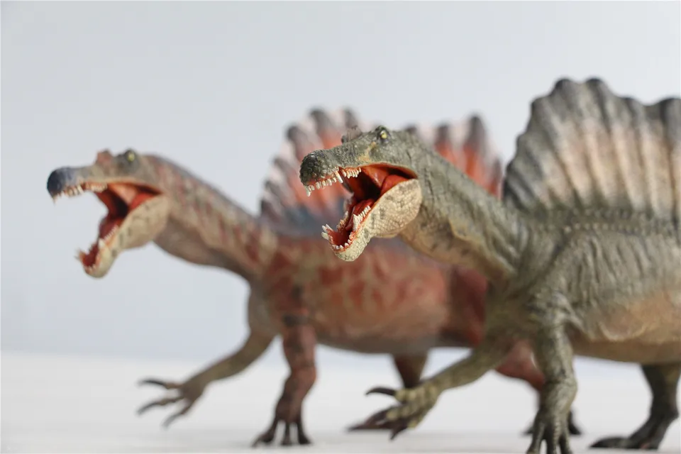 GR x LongGu 1//35 Scientific Spinosaurus Model Spino Dinosaur Collector Toy Gift
