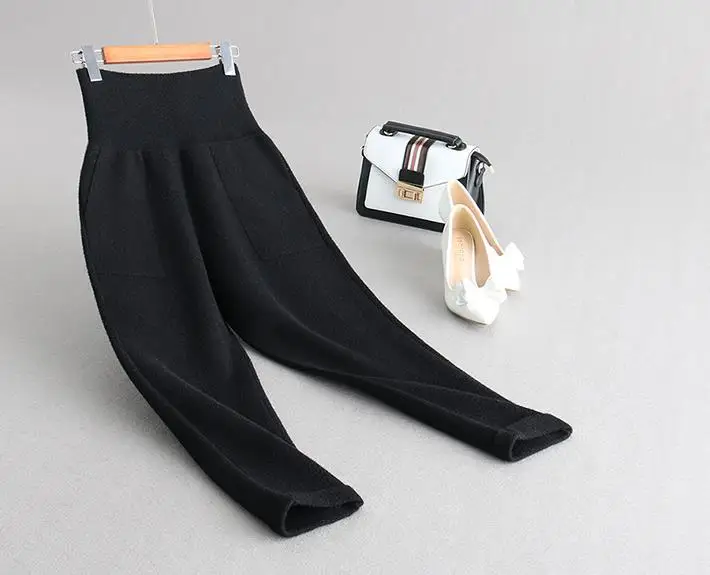 Зимние корейские женские брюки Повседневная Высокая эластичная резинка на талии тонкие норковые кашемировые брюки женские тонкие сплошной цвет вязания карандаш брюки - Цвет: Черный