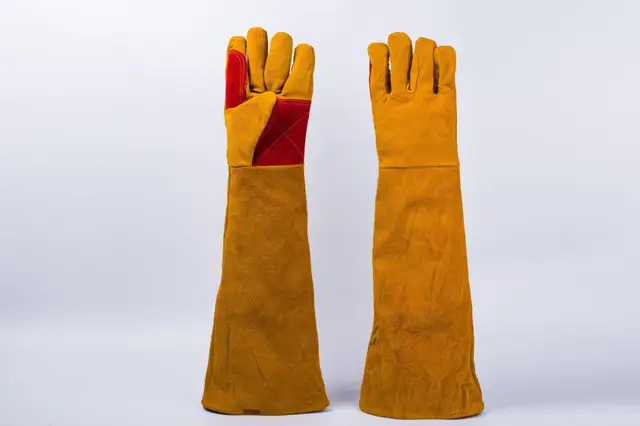 Pet Gloves Bite-resistant Gloves Two-layer Leather Support Pad Cat Dog Cutting-proof Anti-thorn Pet Gloves Pet Handling Gloves 2