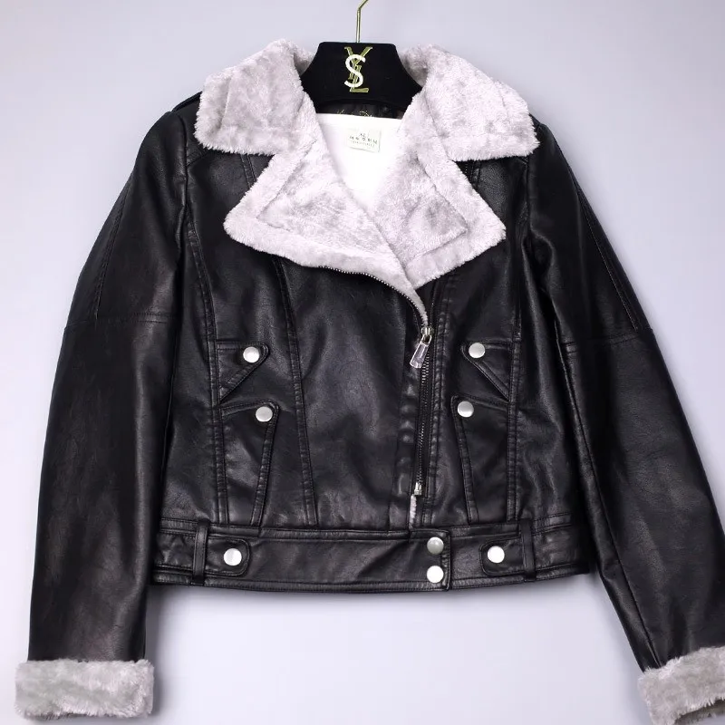 Новые зимние женские пальто из искусственной овчины, Толстая теплая куртка из искусственной овечьей кожи, черная мотоциклетная верхняя одежда на молнии