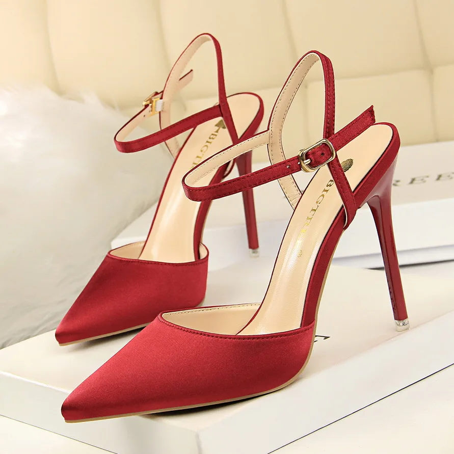 

86-2 Western Style Simple WOMEN'S Shoes Thin Heeled High-Heel Silk Fabrics Shallow Mouth Pointed Sexy Nightclub Slimming A- line