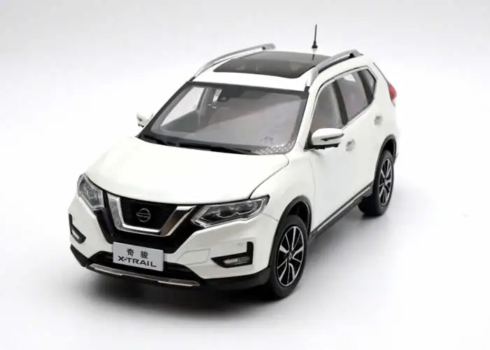 1:18 литая под давлением модель для Nissan X-trail Rogue белый внедорожник игрушечный автомобиль миниатюрная Коллекция подарков Горячая Xtrail X Trail