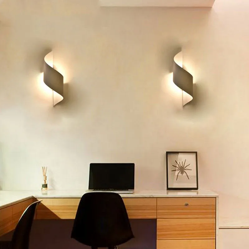 Modern Wall Lamp Bedroom Bedside Lamp Luminaire Indoor Stair Wall Light Fixtures Led Mirror Sconce for Home Lighting Decoration