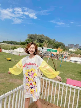 

Tide brand summer 2020 new loose beauty figure printing mesh splicing lantern sleeve T-shirt female mid-length white T-shirt