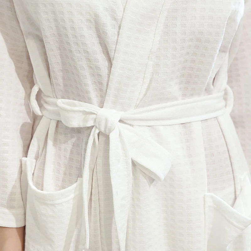 Sfit Women Bathrobe Nightgow Flannel Fleece Lace Up Sashes Robe Sleepwear Thicken Warm Autumn Winter Home Couple Bathrobe Female