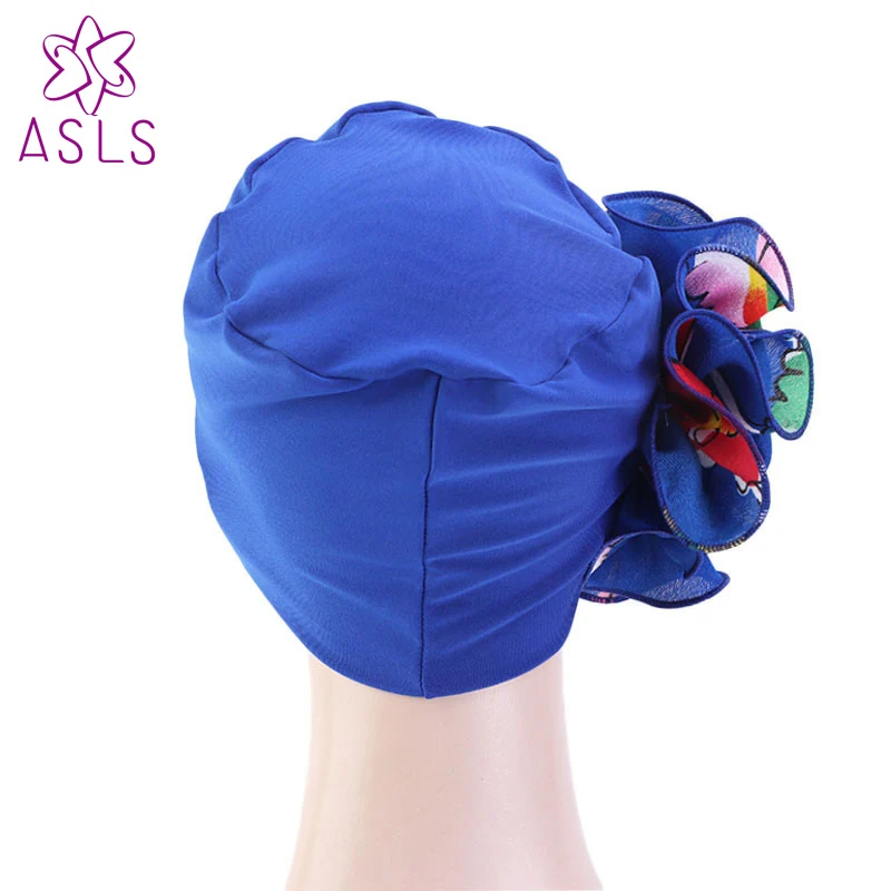 11518087162_867609759