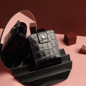 

Women Fashion Genuine Calf Leather in Alligator Pattern Lipstick Cosmetic Makeup Pouch Holder Black