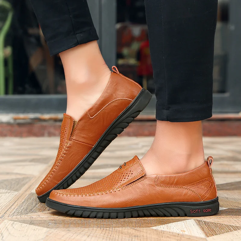 

ROMMEDAL Men Shoes Real Leather Casual Driving Lok Fu Holes Breathable Loafers New Fashion Male Flat Footwear Size 38-47 Scarpe