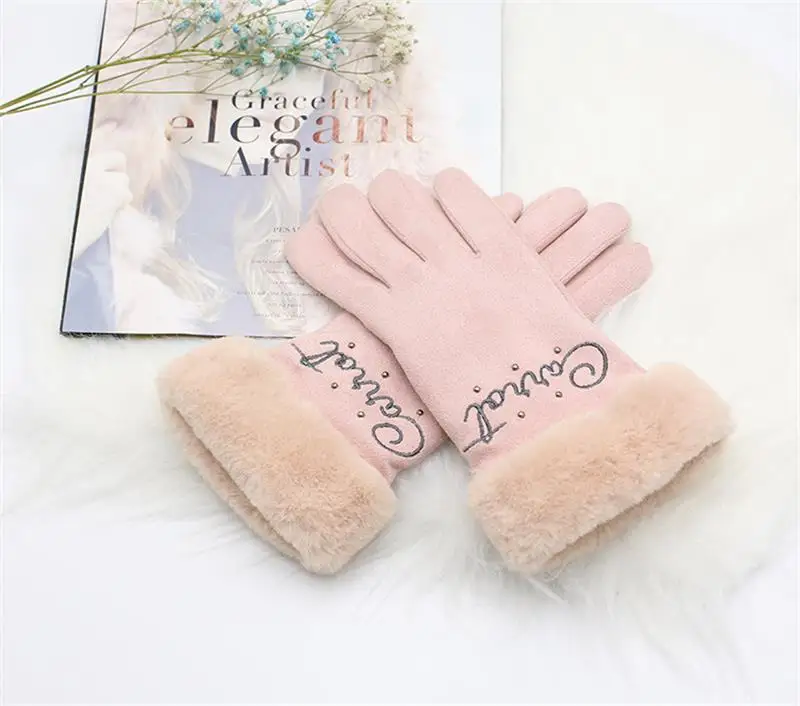 Pink Новые модные женские перчатки Зима Осень заклепки милые пушистые теплые рукавицы полный палец варежки Открытый женские перчатки экран Luvas G024 - Цвет: Pink
