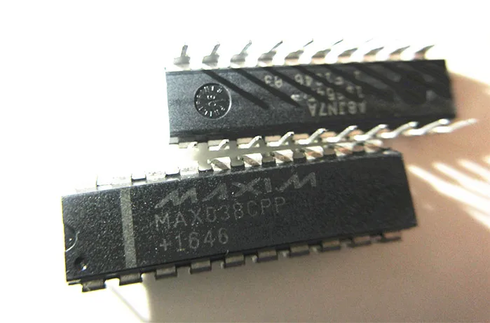 10 шт в упаковке, новая MAX038CPP MAX038 DIP-20