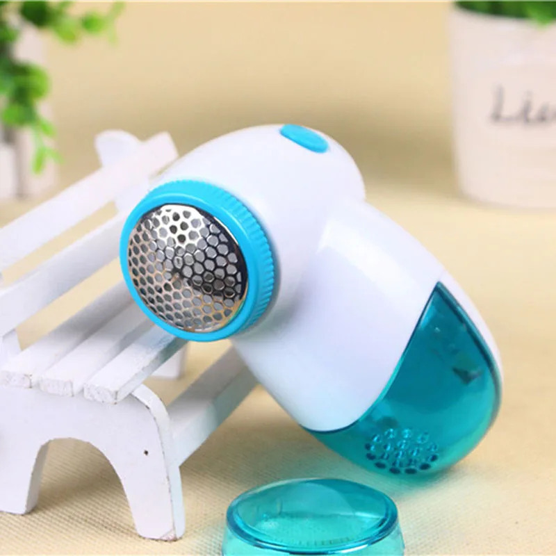 Woolite® Portable Electric Lint Shaver