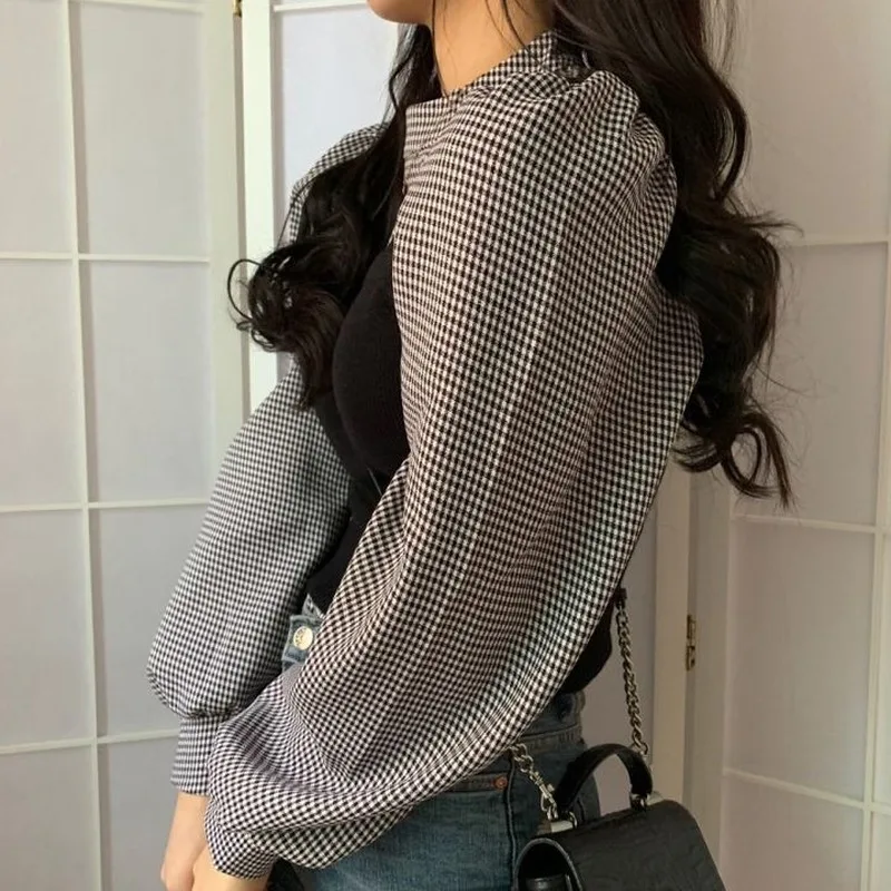 2020 Autumn New Ins Street Younger Fashion College Style All-match Stand Collar Retro Plaid Shirt + Knitted Vest Two Pieces
