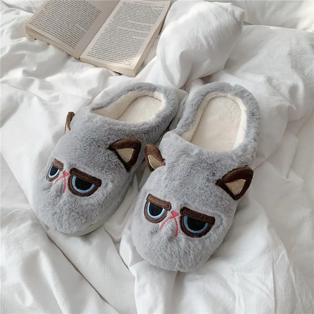 LLUUMIU Slippers for women Cute Cartoon Cat Winter Warm Slippers Floor Soft Slippers Indoor slides lovely cotton Slipper home mens house slippers	